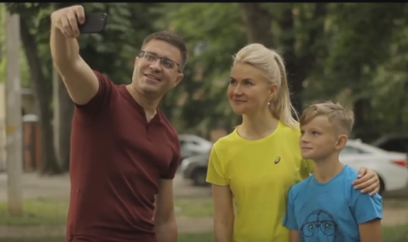 Харьковский губернатор появилась в кадрах музыкального клипа (видео)