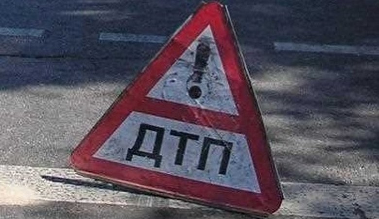 Во Львове 18-летний водитель сбил семью, погиб один человек, двое травмированы