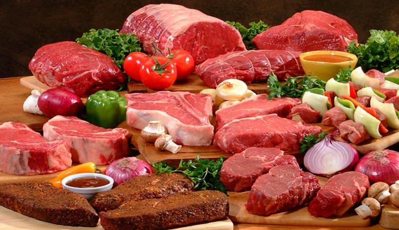 На харьковских рынках из-за низкого спроса дешевеет мясо (видео)