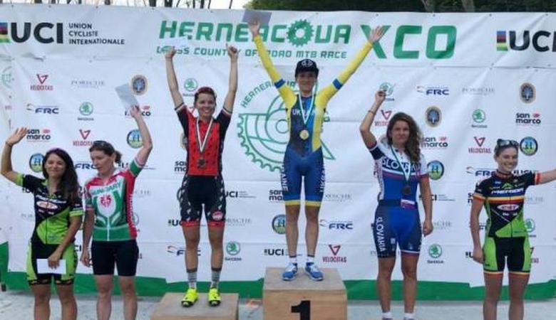 Харьковская велосипедистка выиграла гонку в Румынии