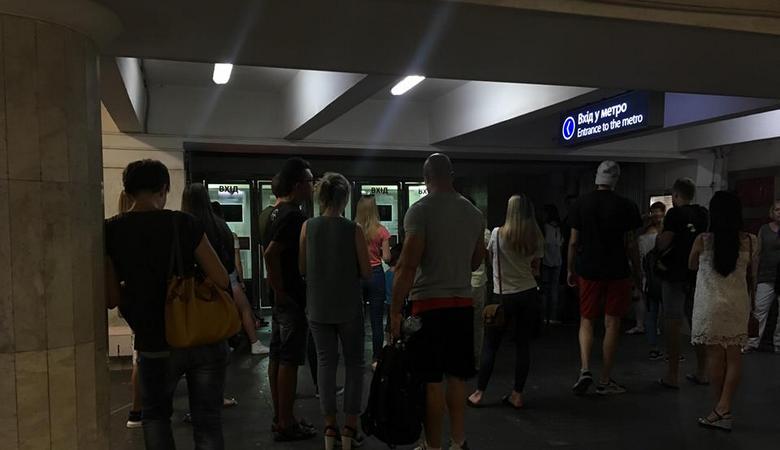 В Харькове остановлено движение поездов на Салтовской линии метро