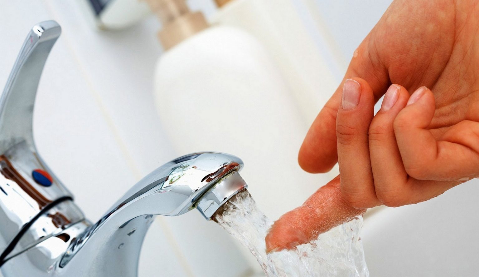 Город тазов и кипятильников. Харьков рискует остаться без горячей воды навсегда