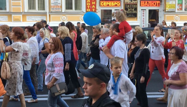 Парад вышиванок прошел в Харькове (видео)