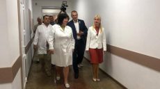 Создаем одинаково хорошие условия в медицинских учреждениях города и села — Светличная
