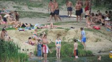 На каких водоемах Харьковщины не рекомендовано купаться