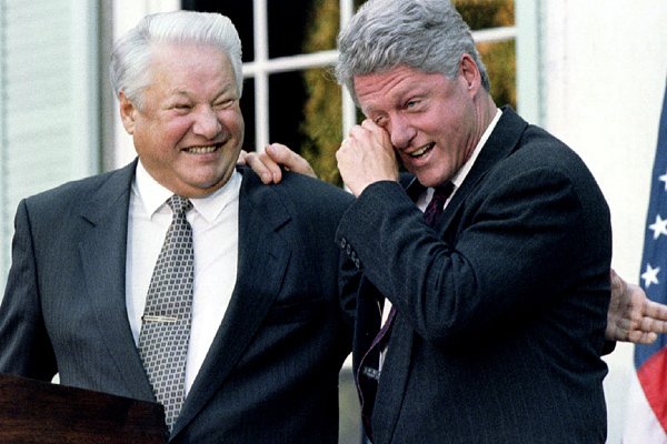 Ельцин — Клинтону: Путин — надежный, демократ и хорошо знает Запад