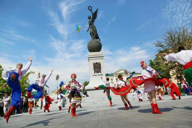 День Государственного флага на Харьковщине отметят креативным флешмобом
