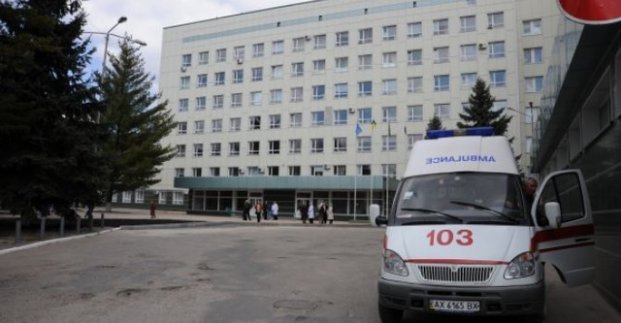 Состояние охранника, пострадавшего во время перестрелки возле Харьковского горсовета, по-прежнему стабильно тяжелое