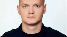 У погибшего под горсоветом полицейского осталась маленькая дочь