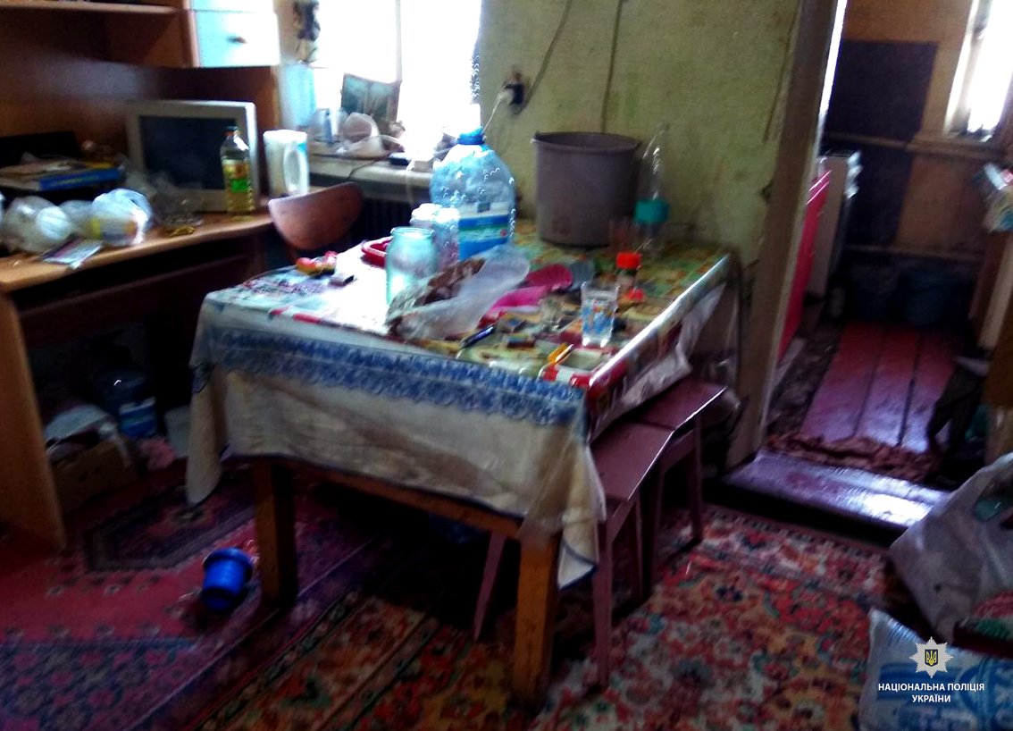 В Харьковской области пьяный мужчина поджег сожительницу (фото)