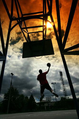 В Харькове пройдут турниры по уличному футболу и баскетболу