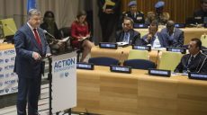 Россия выступает против введения миротворцев на Донбасс, — Порошенко