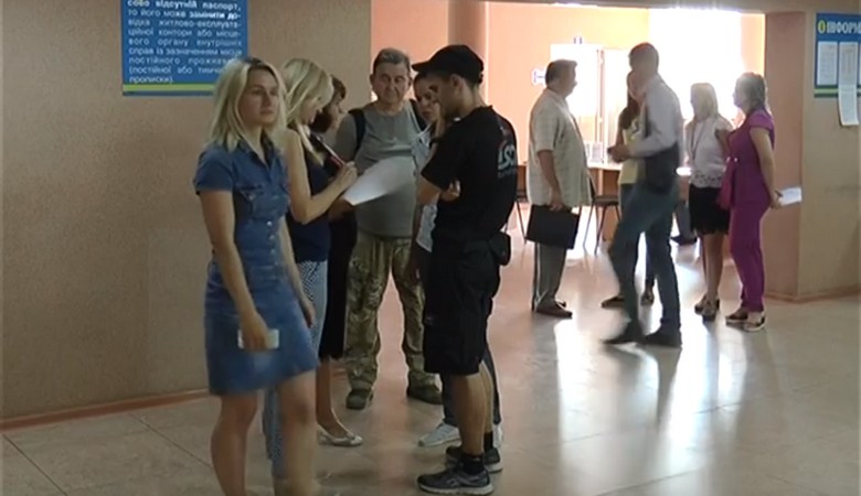 В Харькове впервые прошла ярмарка вакансий для участников проекта «Рука помощи» (видео)