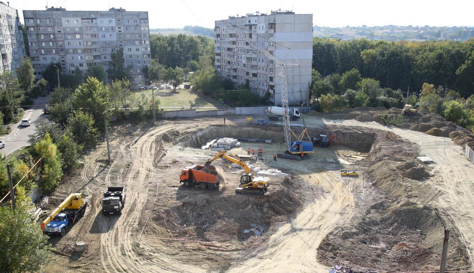 В Песочине начали строительство новой школы и детского сада (видео)