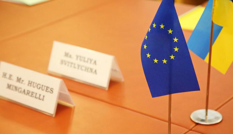 Светличная провела рабочие встречи с послами иностранных государств и главой представительства ЕС (видео)