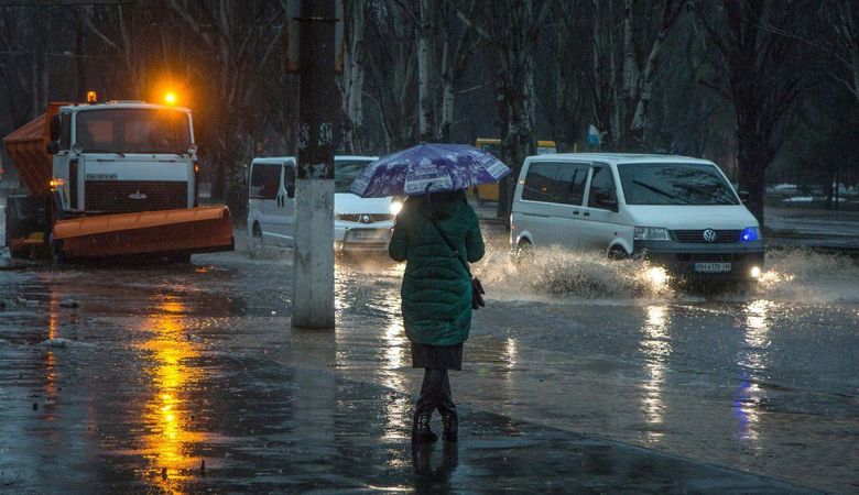 Сильный ветер, местами снег. Синоптики предупреждают об ухудшении погоды