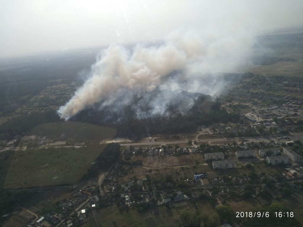Спасатели полностью ликвидировали лесной пожар на Харьковщине