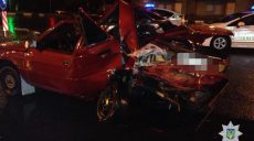В Харькове столкнулись Renault и Mazda (фото)
