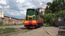 На Харьковщине тепловоз сбил насмерть неизвестную женщину