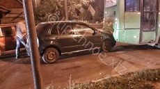 ДТП: автомобиль въехал в маршрутку