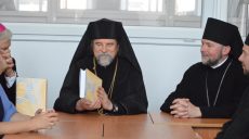 Харьковский архиепископ стал лауреатом книжного форума во Львове