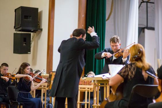 В Харькове выступит скрипач с мировым именем, который играет на скрипке Страдивари