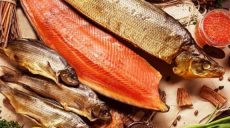 Ботулизм. Медики советуют воздержаться от употребления рыбы и мяса без термической обработки