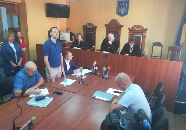 Решение суда о судьбе доказательств вины Авакова-младшего и Чеботаря в «деле рюкзаков» будет оглашено в 18.00