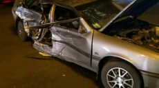 На перекрестке Гвардейцев Широнинцев и Валентиновской столкнулись Opel Vectra и ВАЗ 21104 (фото)