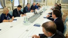 Договор Украины с Россией не расторгается, а прекращает свое действие