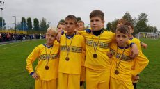Под Харьковом прошел «Кубок Президента Украины» по футболу (фоторепортаж)