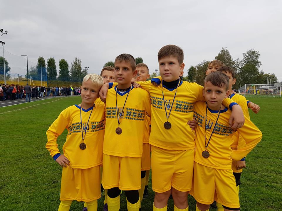 Под Харьковом прошел «Кубок Президента Украины» по футболу (фоторепортаж)