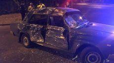 В ДТП с участием маршрутки и легковушки пострадали два человека (фото)