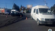 На Краснодарской столкнулись Volkswagen и Daewoo (фото)