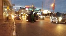 В Харькове снова произошло ДТП с переворотом (фото)
