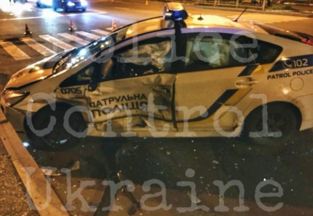 В Харькове патрульный Prius столкнулся с Mitsubishi Lancer (подробности от полиции)