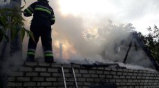 В садовом товариществе под Харьковом произошел пожар (фото)