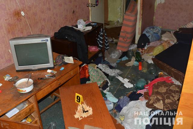 Харьковчанин несколько дней жил в квартире с телом убитой им женщины (фото)