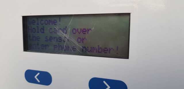 Вандалы в Харькове повредили оборудование муниципального пункта велопроката (фото)