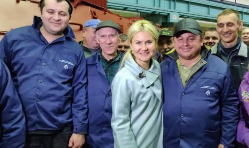 Техника завода им. Малышева передана Вооруженным силам Украины