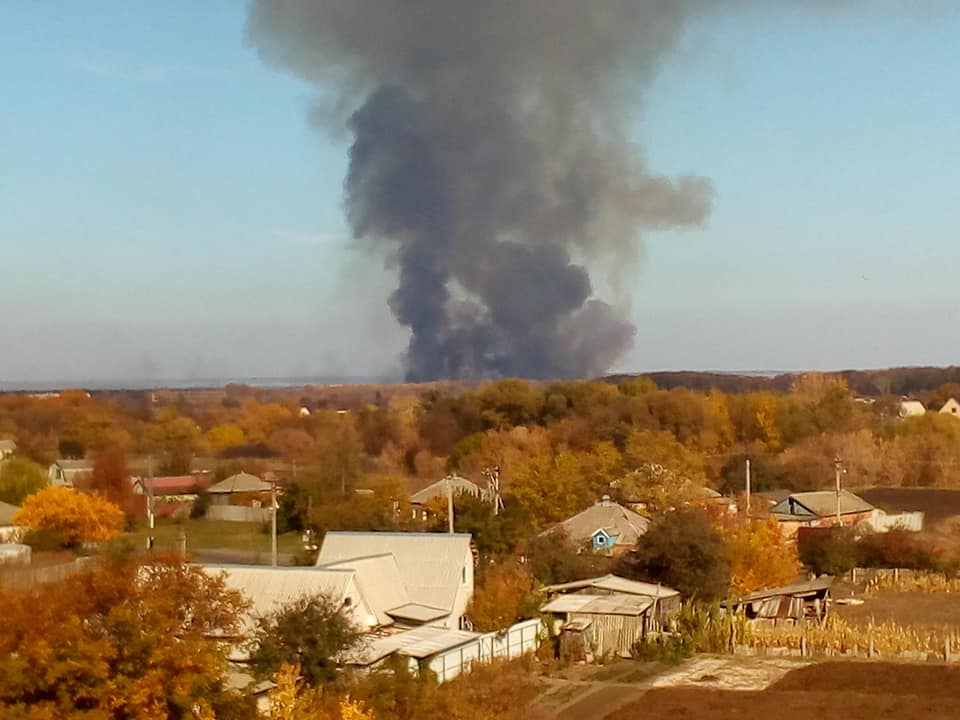 Пожар под Харьковом: горел военный полигон (фото)