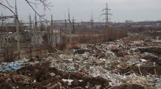 Харьковчан возмущает несанкционированная свалка на Салтовке (фото, видео)