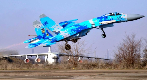 Катастрофа Су-27УБ под Винницей: пилоты сумели отвести истребитель в сторону от жилых домов