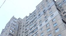 Мешканці багатоповерхівки на Салтівці опинились у скрутному становищі (відео)