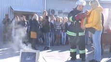 Харківські рятувальники провели інструктаж з працівниками м’ясокомбінату (відео)