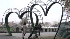 У Харкові триває реконструкція скверу «Стрілка» (відео)