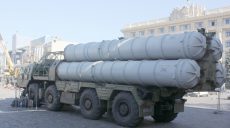 В Харьков привезли военную технику (фото)