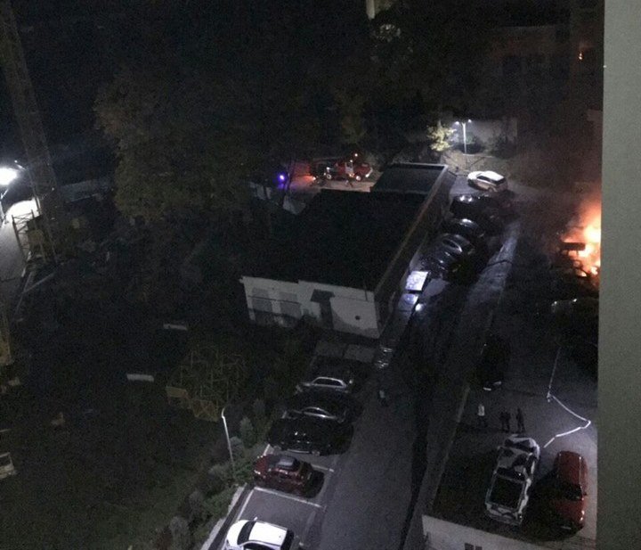 Ночью в центре Харькова горели авто
