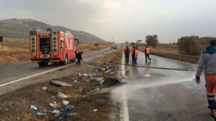 Смертельное ДТП в Турции: 7 человек погибли, 24 травмированы