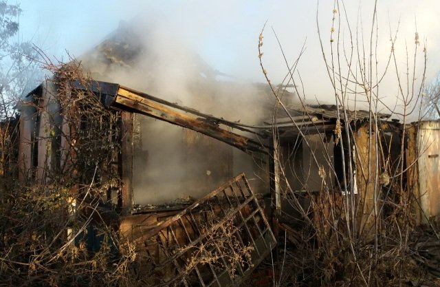 На Харьковщине после пожара найден мертвый человек (фото)
